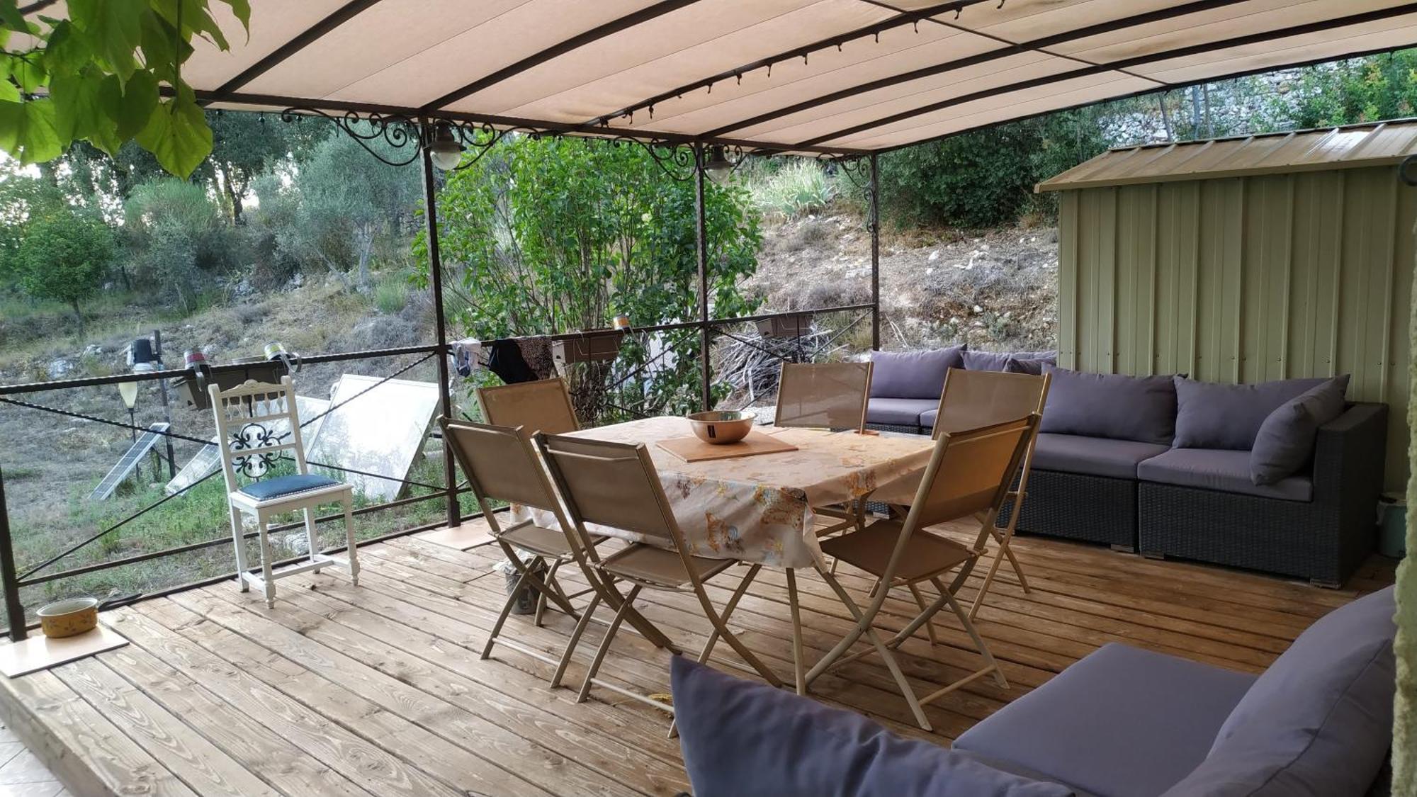 La Pinede De Manon Bed and Breakfast Barjols Exteriör bild